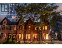 110 BERKELEY STREET, Toronto, Ontario