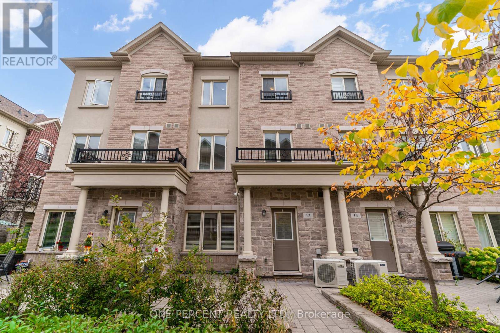 12 - 25 Coneflower Crescent, Toronto, Ontario  M2R 0A5 - Photo 3 - C12452457
