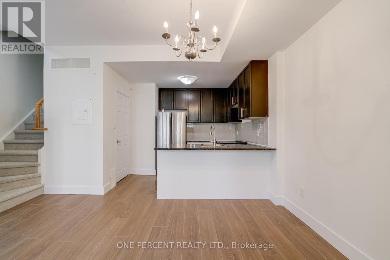 12 - 25 Coneflower Crescent, Toronto, Ontario  M2R 0A5 - Photo 6 - C12452457