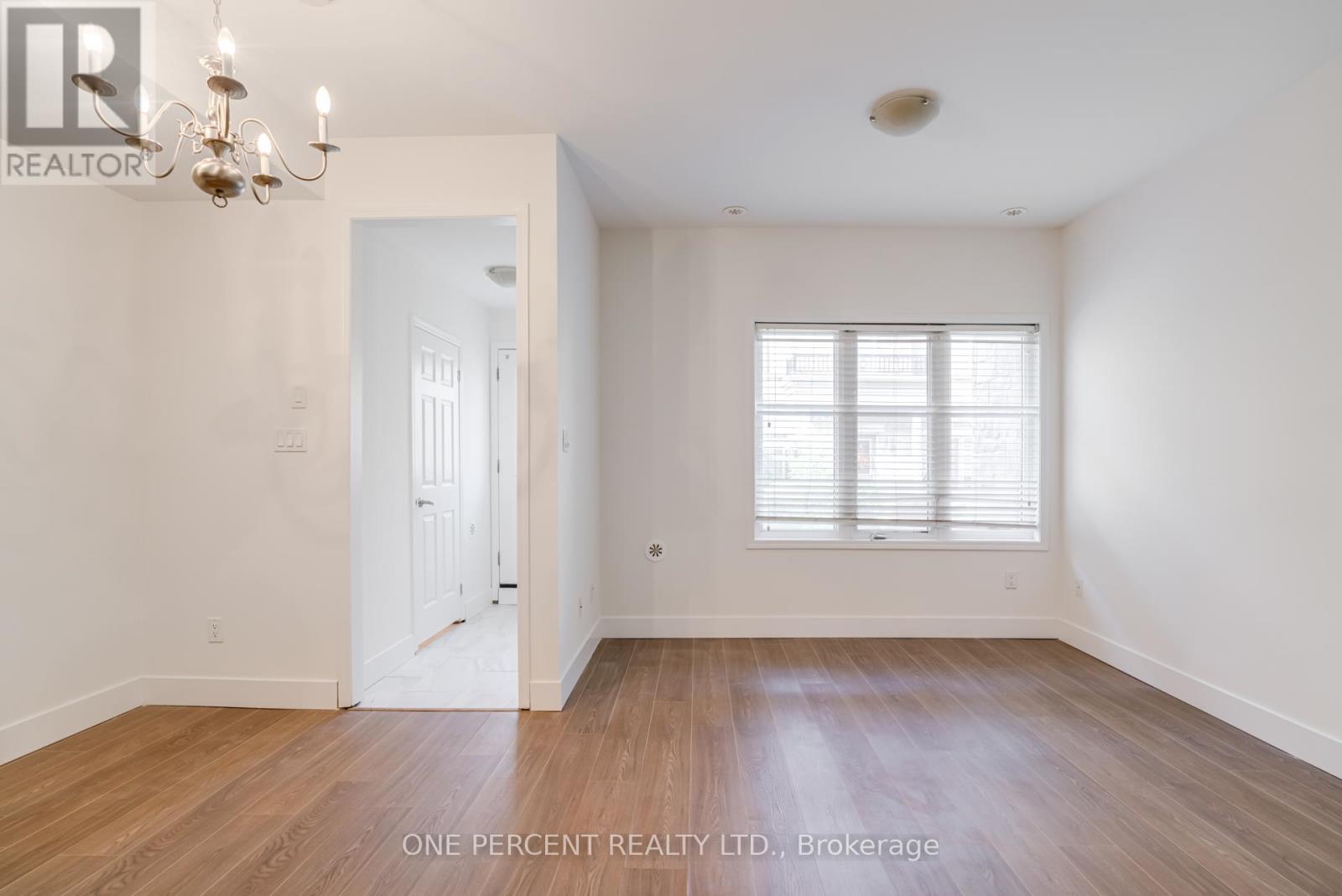 12 - 25 Coneflower Crescent, Toronto, Ontario  M2R 0A5 - Photo 9 - C12452457