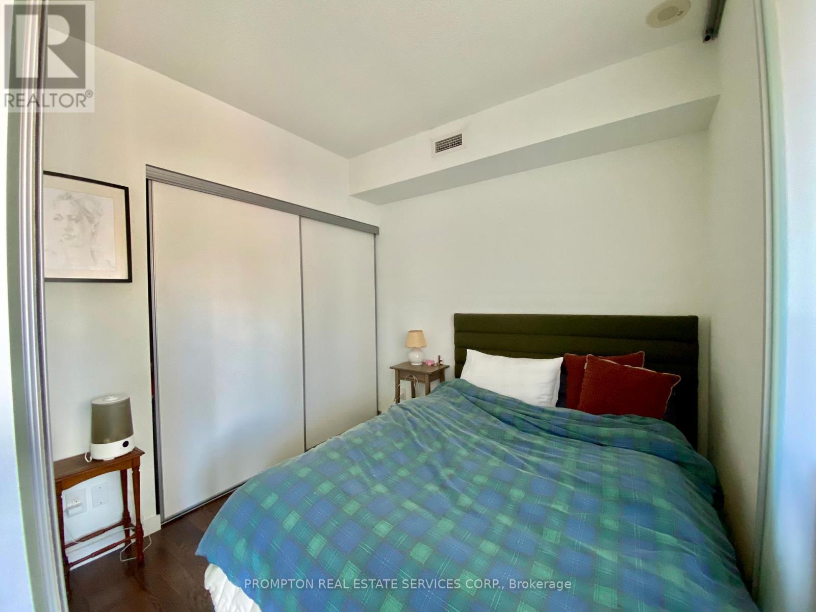 601 - 70 Distillery Lane, Toronto, Ontario  M5A 0E3 - Photo 12 - C12452494