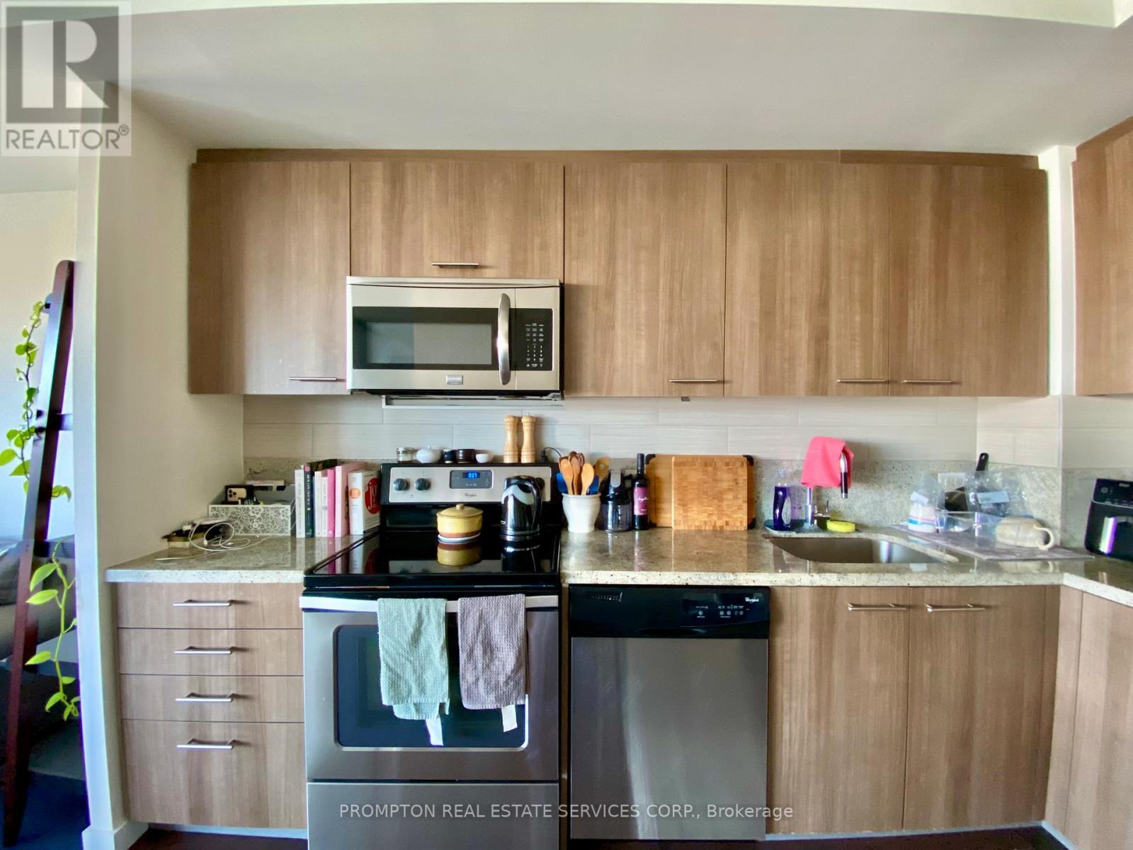 601 - 70 Distillery Lane, Toronto, Ontario  M5A 0E3 - Photo 8 - C12452494