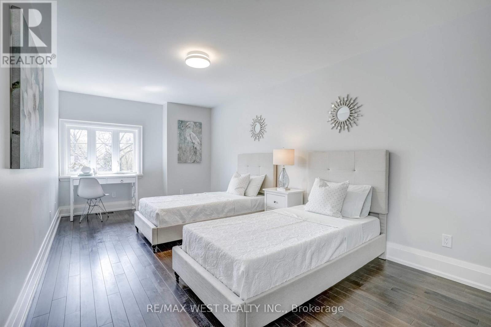 352b Lawrence Avenue W, Toronto, Ontario  M5M 1B7 - Photo 12 - C12452519