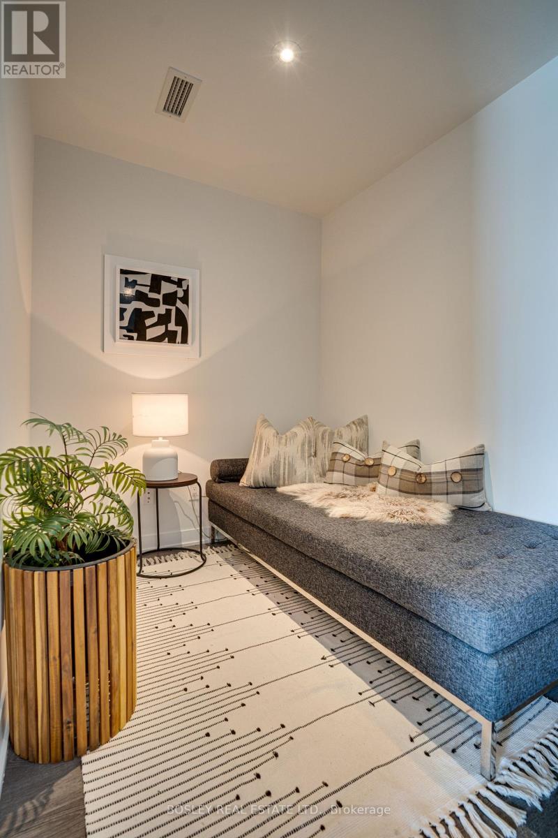 3315 - 70 Queens Wharf Road, Toronto, Ontario  M5V 0J2 - Photo 14 - C12452526
