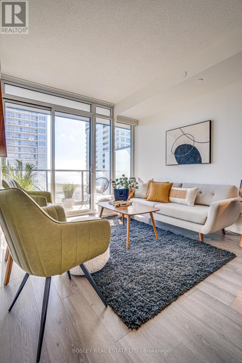 3315 - 70 Queens Wharf Road, Toronto, Ontario  M5V 0J2 - Photo 7 - C12452526