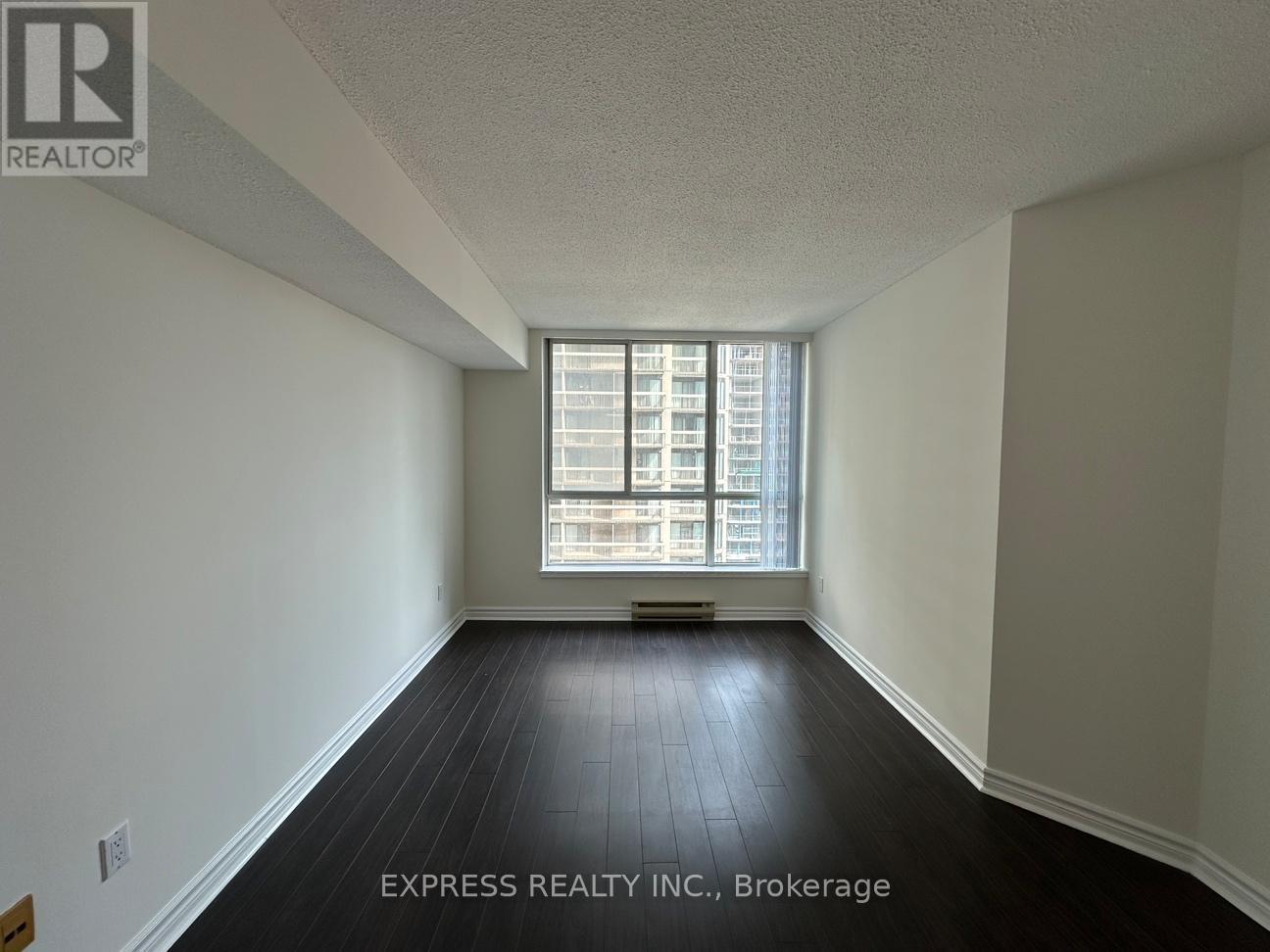 1707 - 38 Elm Street, Toronto, Ontario  M5G 2K5 - Photo 8 - C12452530