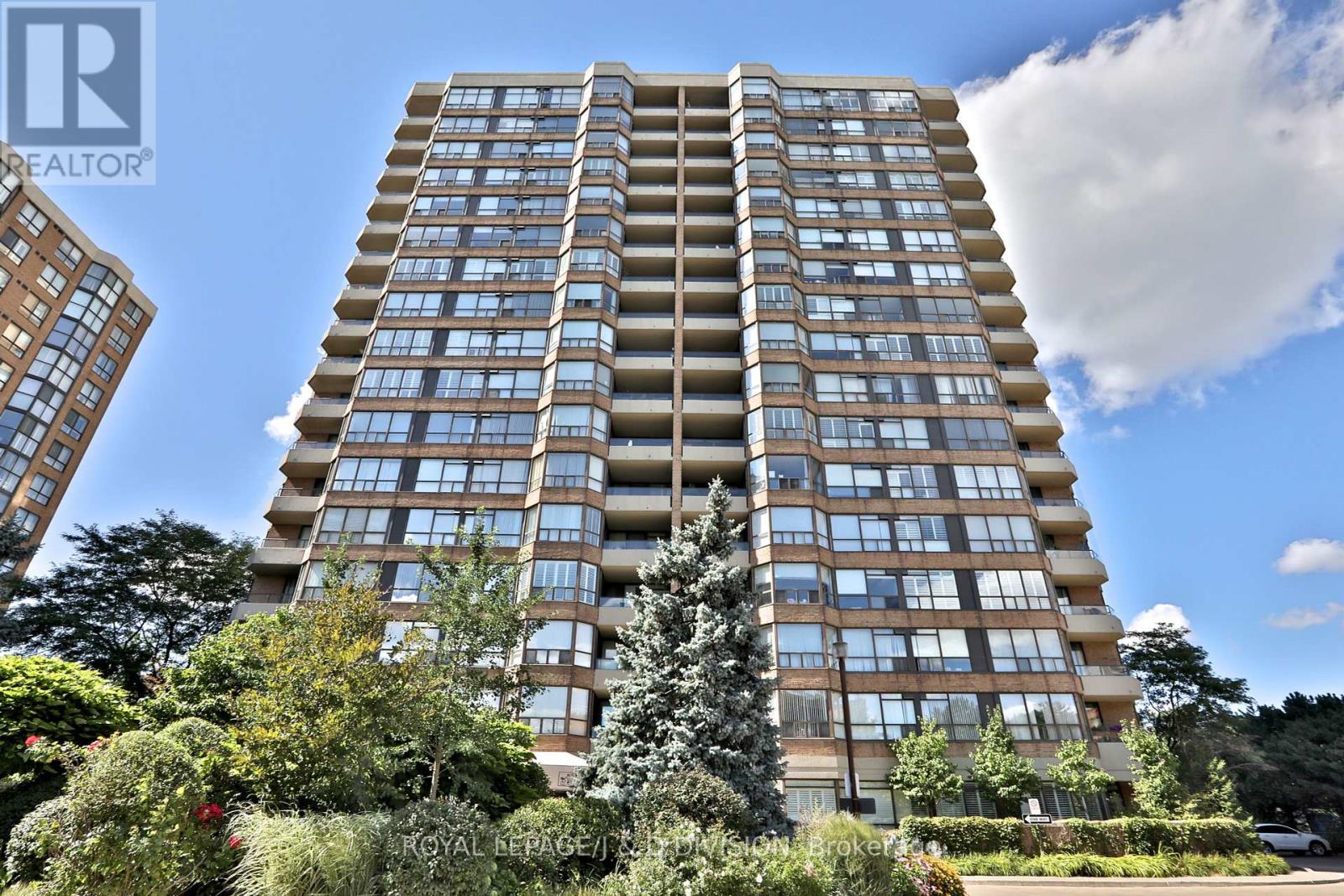 515 - 268 RIDLEY BOULEVARD, Toronto, Ontario