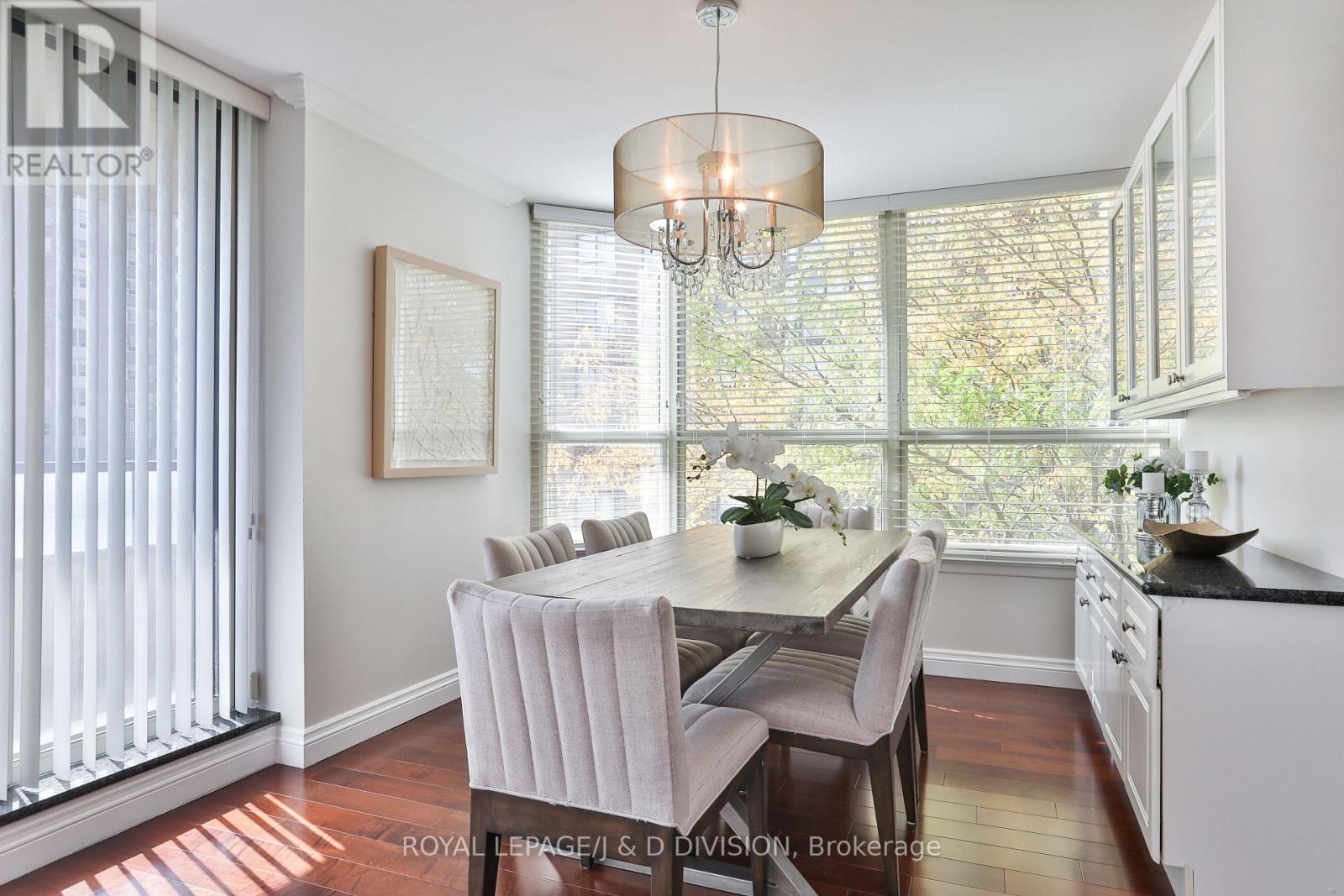 515 - 268 Ridley Boulevard, Toronto, Ontario  M5M 4N3 - Photo 11 - C12452548