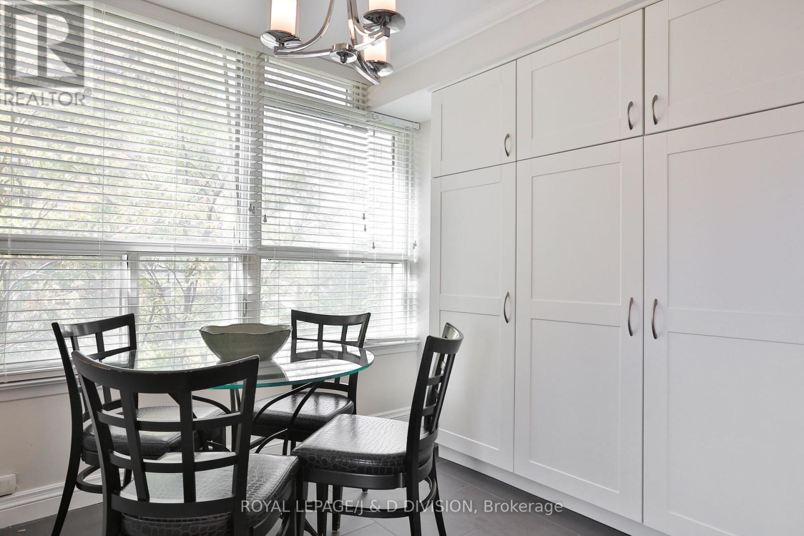 515 - 268 Ridley Boulevard, Toronto, Ontario  M5M 4N3 - Photo 18 - C12452548
