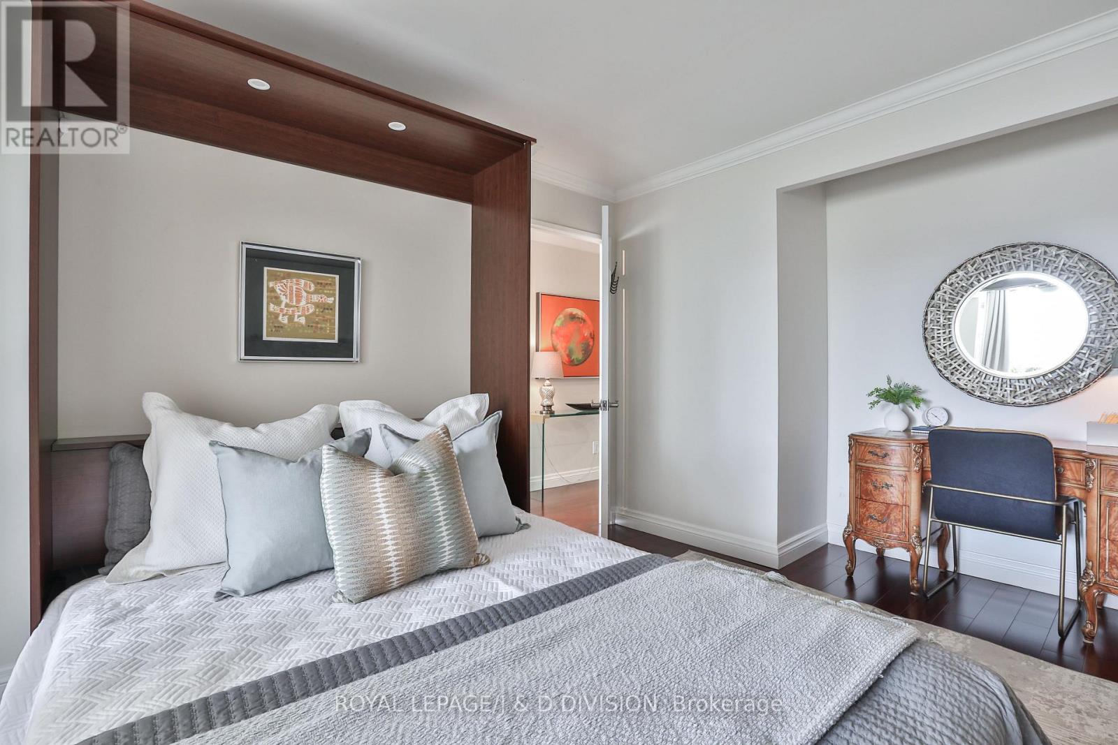 515 - 268 Ridley Boulevard, Toronto, Ontario  M5M 4N3 - Photo 24 - C12452548
