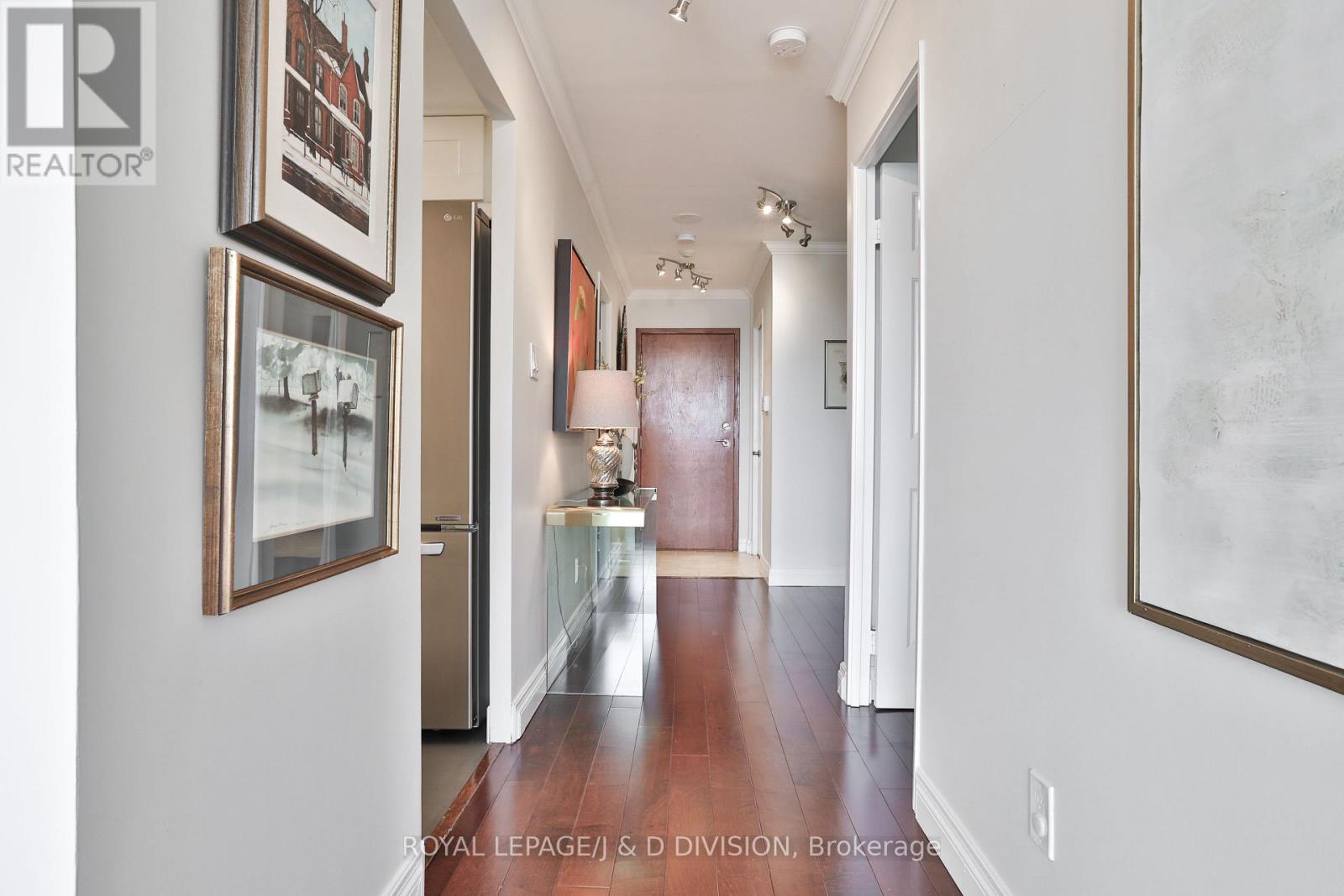 515 - 268 Ridley Boulevard, Toronto, Ontario  M5M 4N3 - Photo 3 - C12452548