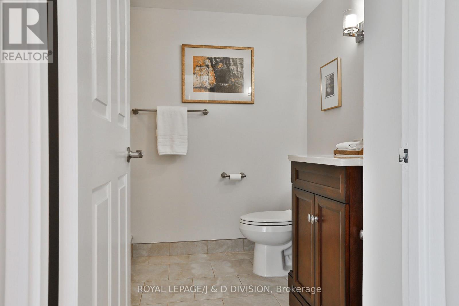 515 - 268 Ridley Boulevard, Toronto, Ontario  M5M 4N3 - Photo 4 - C12452548