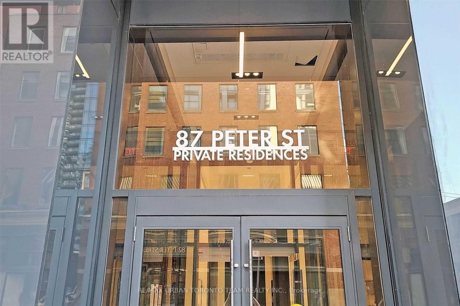 817 - 87 Peter Street, Toronto, Ontario  M5V 0P1 - Photo 2 - C12452555