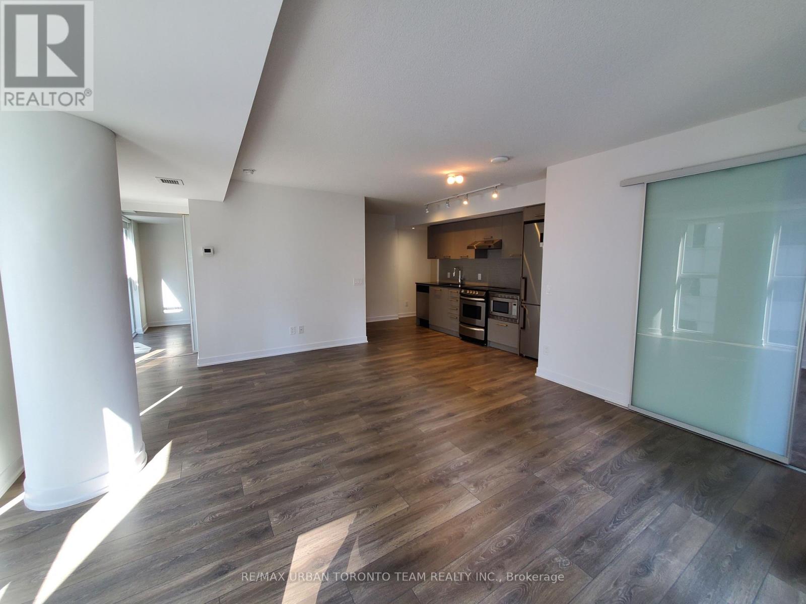 817 - 87 Peter Street, Toronto, Ontario  M5V 0P1 - Photo 6 - C12452555