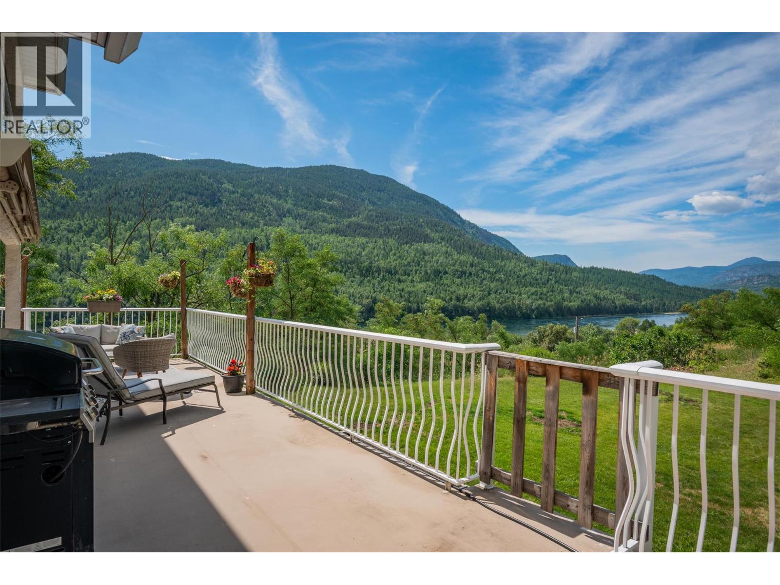 507 15th Avenue, Genelle, British Columbia  V0G 1G0 - Photo 49 - 10365332