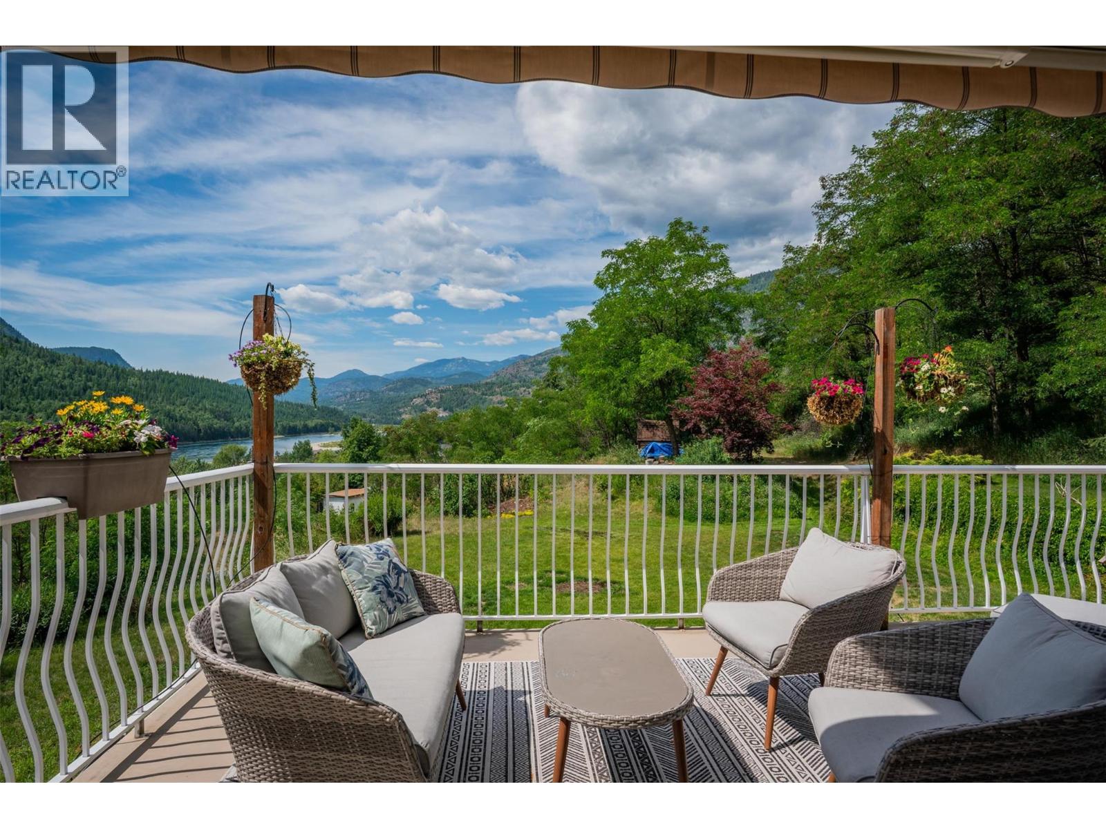507 15th Avenue, Genelle, British Columbia  V0G 1G0 - Photo 55 - 10365332