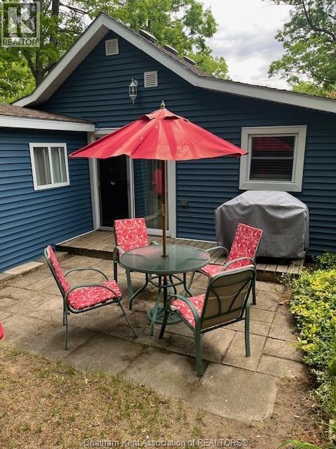 29 Elmwood Avenue, Grand Bend, Ontario  N0M 1T0 - Photo 23 - 25025264