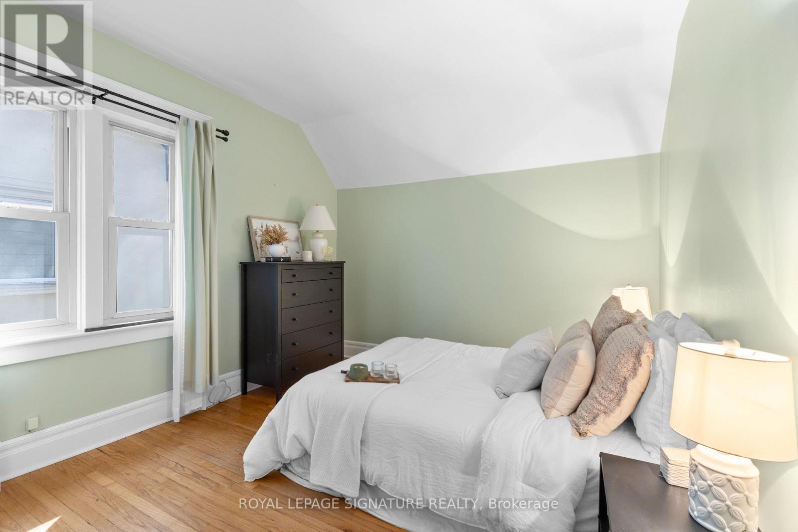 90 Neville Park Boulevard, Toronto, Ontario  M4E 3P8 - Photo 16 - E12452499
