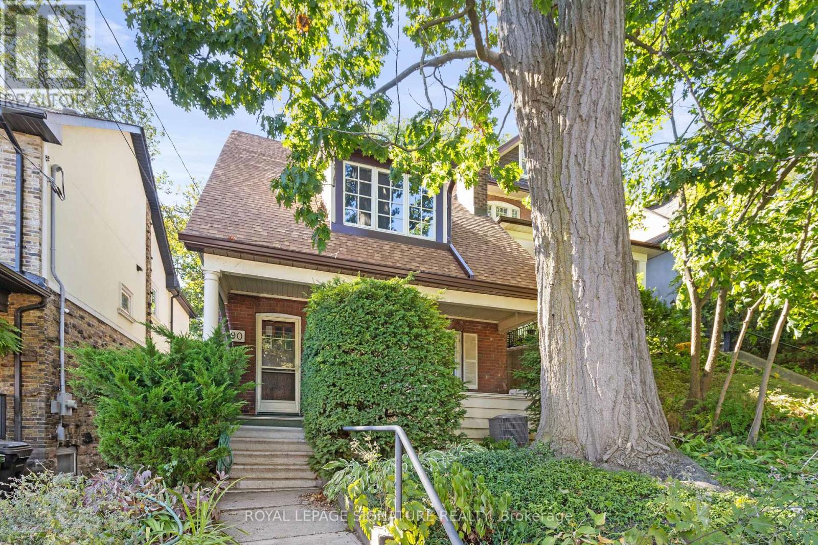 90 Neville Park Boulevard, Toronto, Ontario  M4E 3P8 - Photo 6 - E12452499
