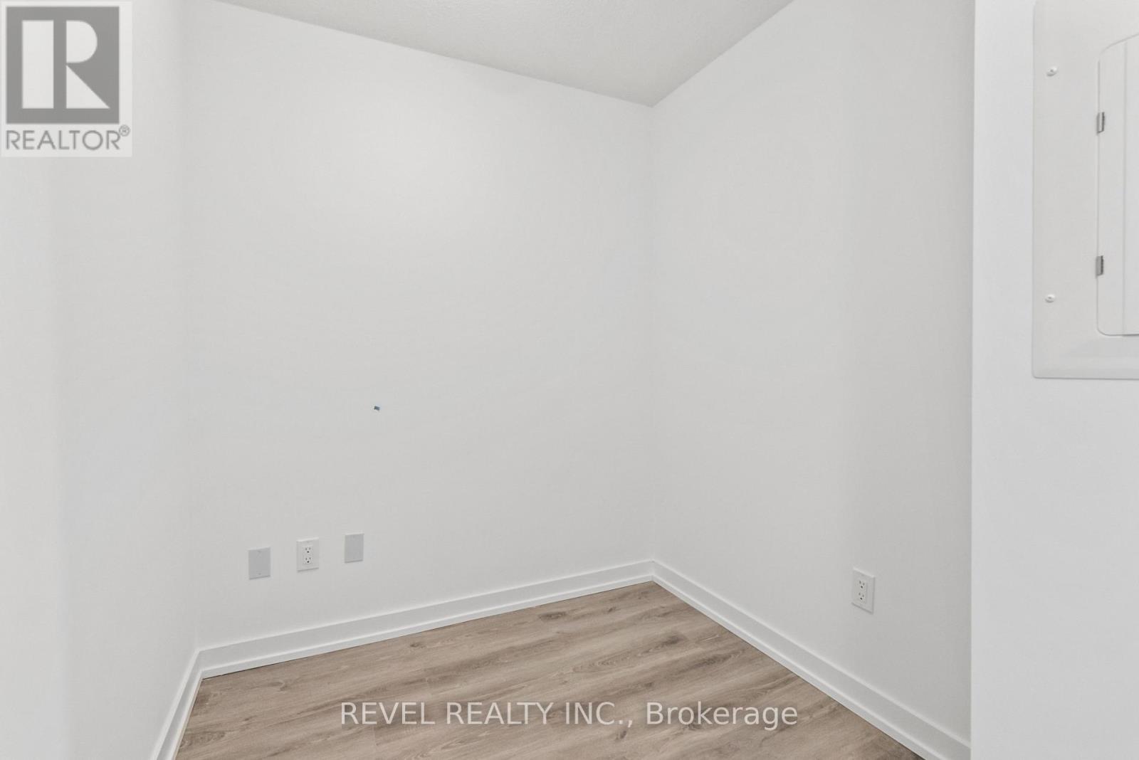 2212 - 1435 Celebration Drive, Pickering, Ontario  L1W 0C4 - Photo 7 - E12452504