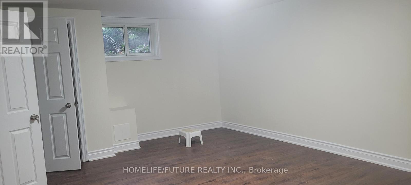 BSMT - 14 ACLAND CRESCENT, Toronto, Ontario