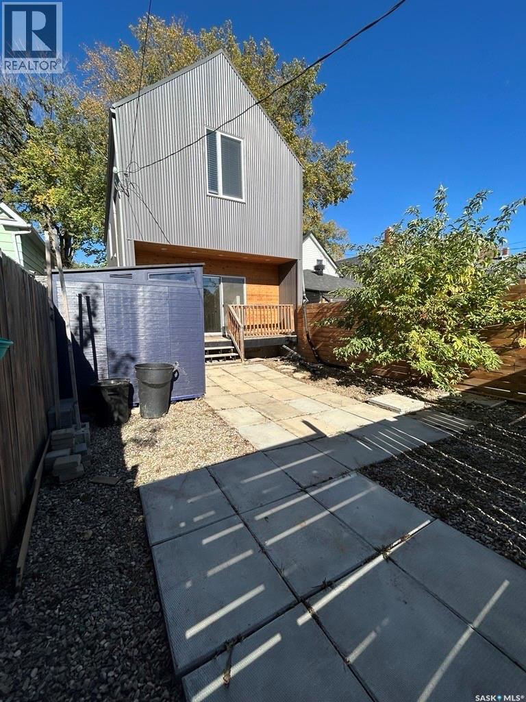 319 25th Street W, Saskatoon, Saskatchewan  S7L 0C5 - Photo 37 - SK020290