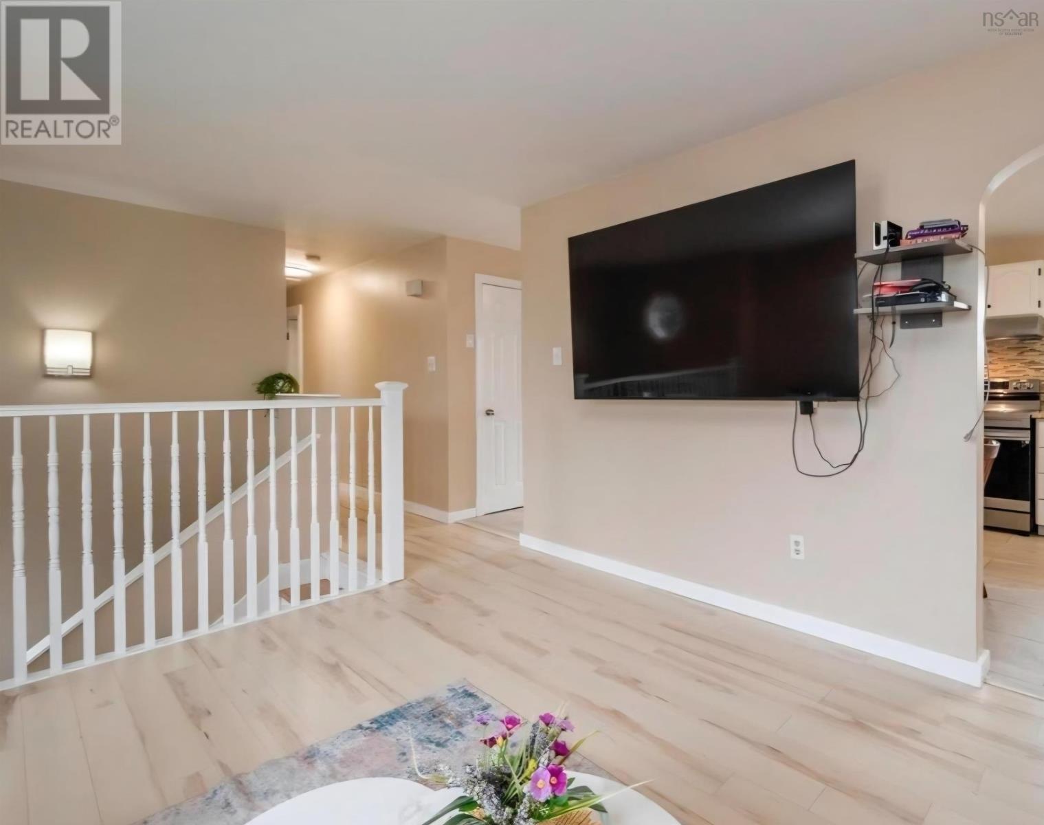 16 Ridgeview Street, Milford, Nova Scotia  B0N 1Y0 - Photo 6 - 202520926