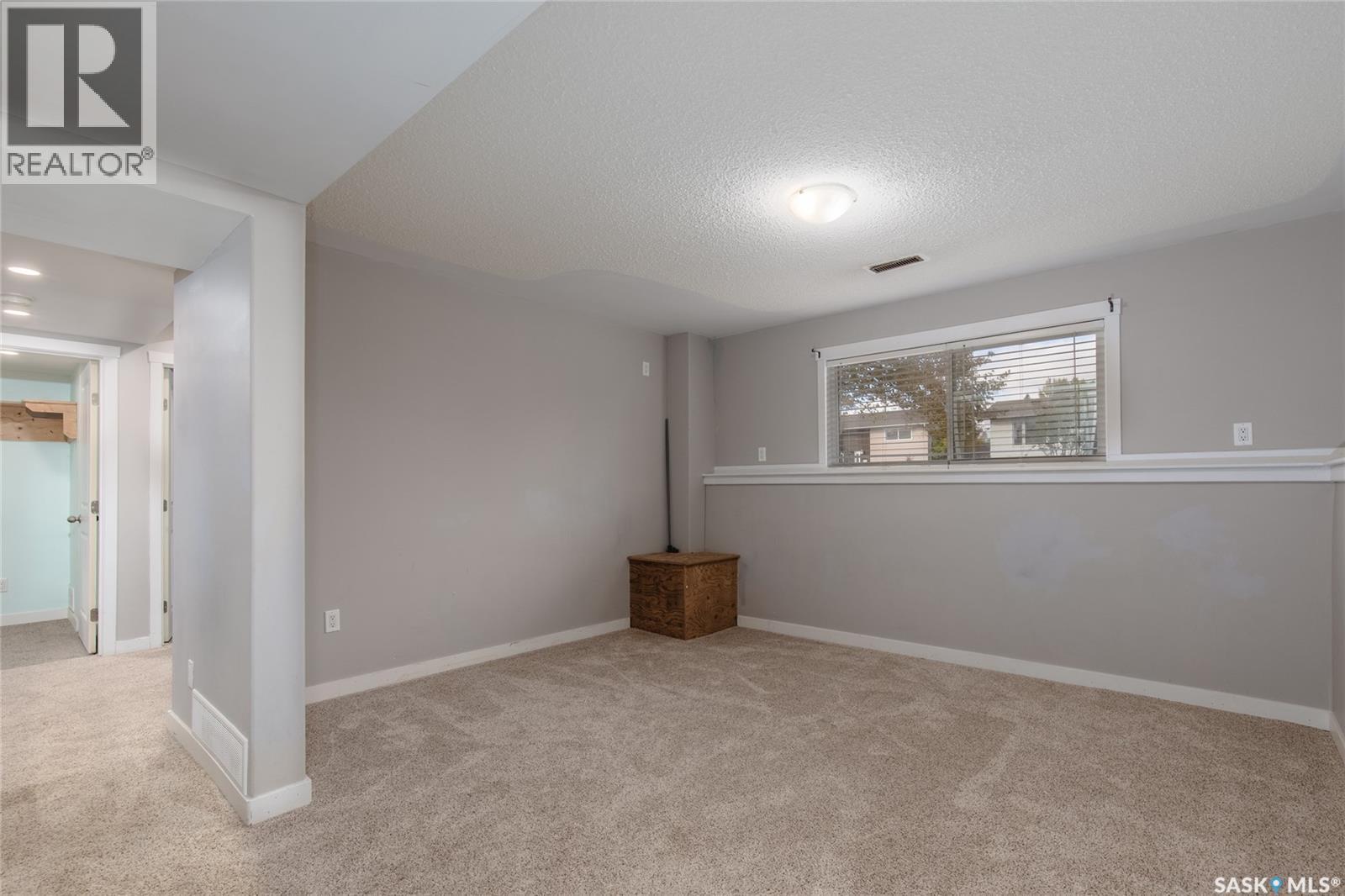 1339 Spadina Street W, Moose Jaw, Saskatchewan  S6H 7G6 - Photo 30 - SK020337