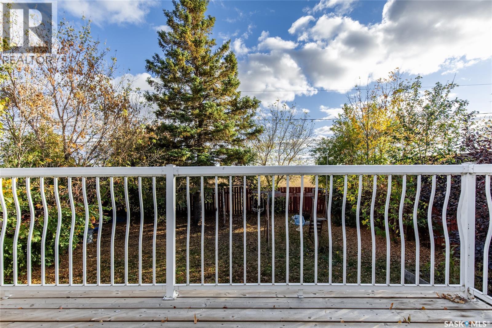 1339 Spadina Street W, Moose Jaw, Saskatchewan  S6H 7G6 - Photo 45 - SK020337