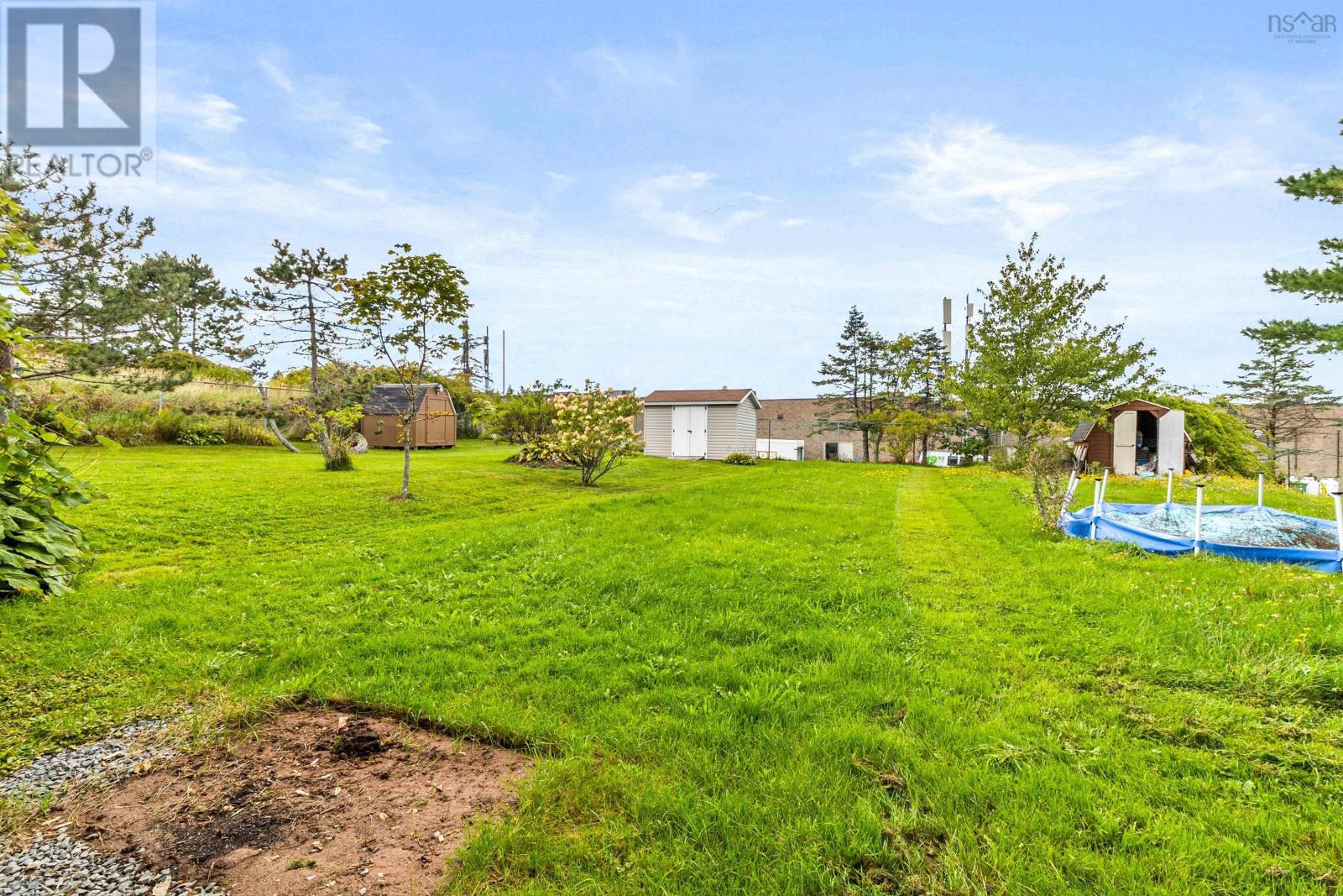 143 Hampton Green, Dartmouth, Nova Scotia  B2V 2A8 - Photo 34 - 202523814