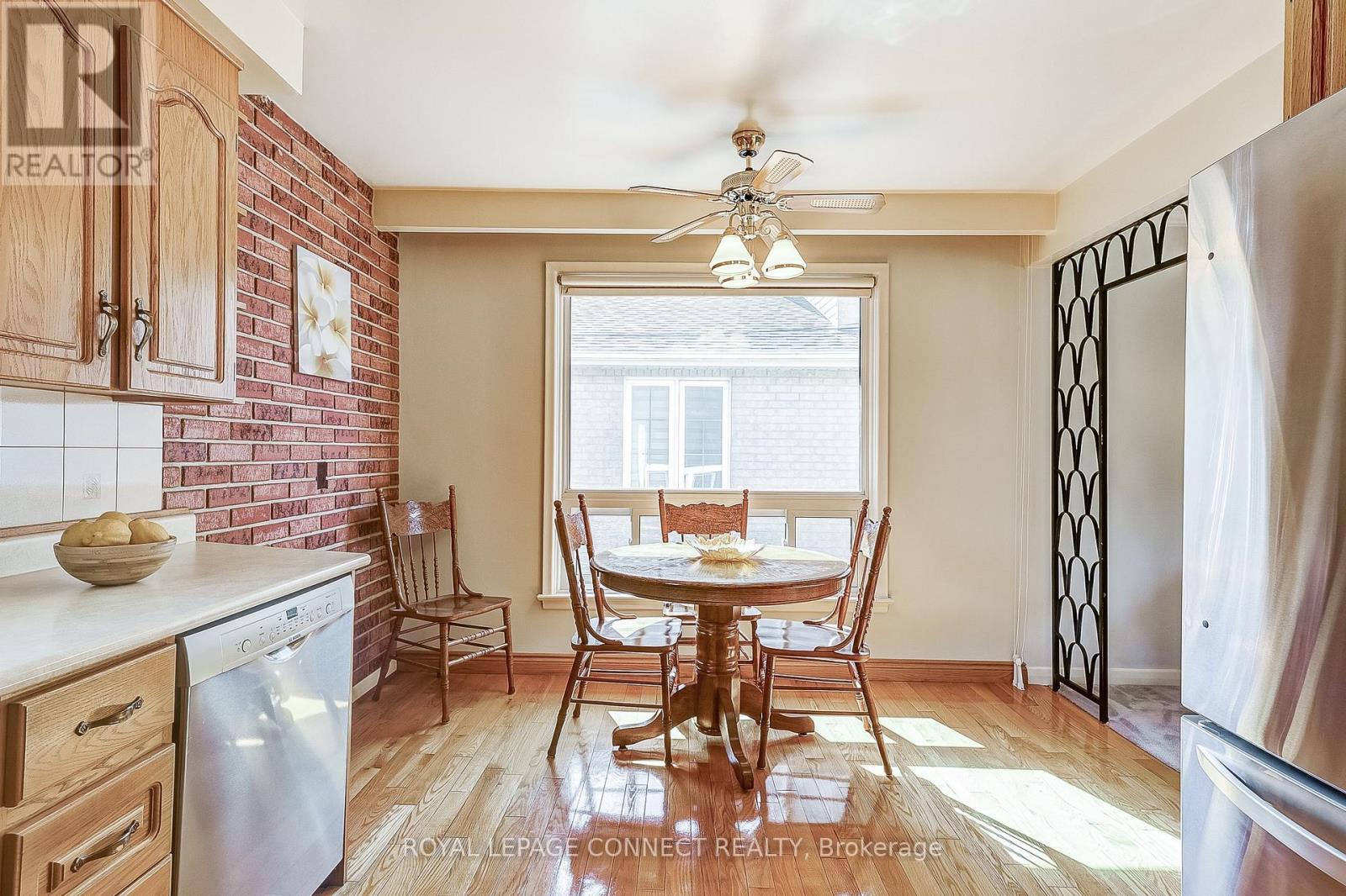 79 Greenock Avenue, Toronto, Ontario  M1G 3A2 - Photo 6 - E12412260
