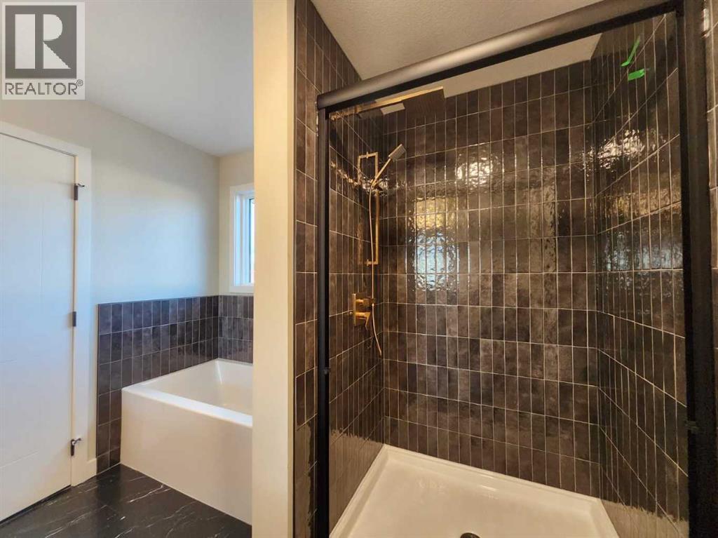 15 Belgian Court, Cochrane, Alberta  T4C 3H5 - Photo 13 - A2252398