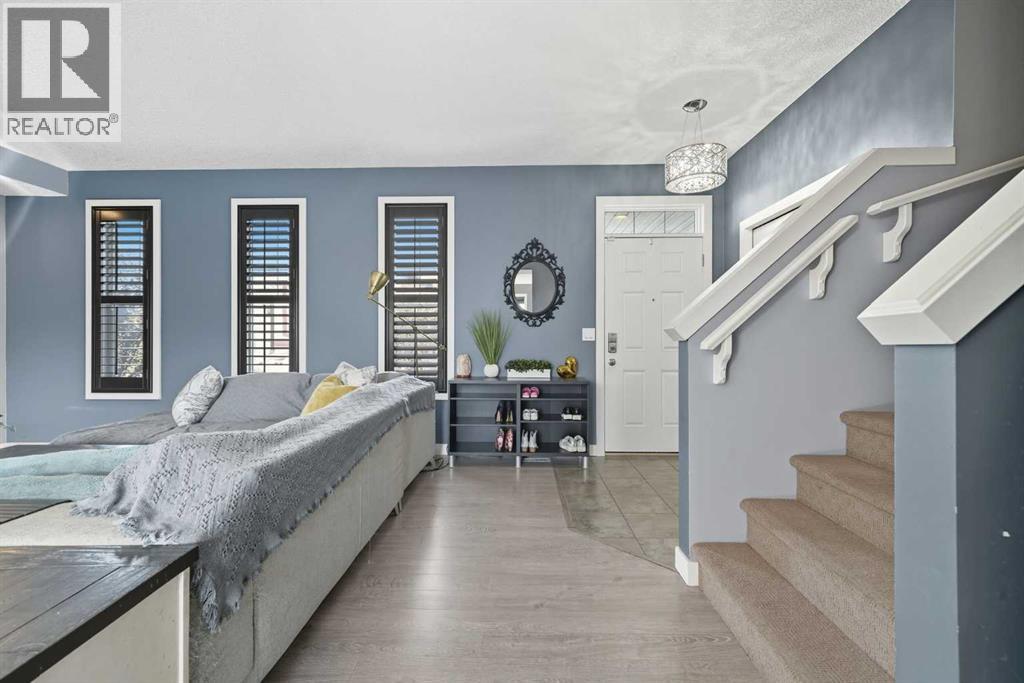 231 Prestwick Point Se, Calgary, Alberta  T2Z 4Y8 - Photo 5 - A2261759
