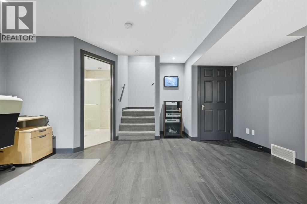 231 Prestwick Point Se, Calgary, Alberta  T2Z 4Y8 - Photo 24 - A2261759