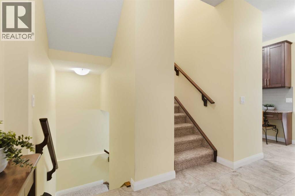 171 Evanswood Circle Nw, Calgary, Alberta  T3P 0K2 - Photo 7 - A2262379