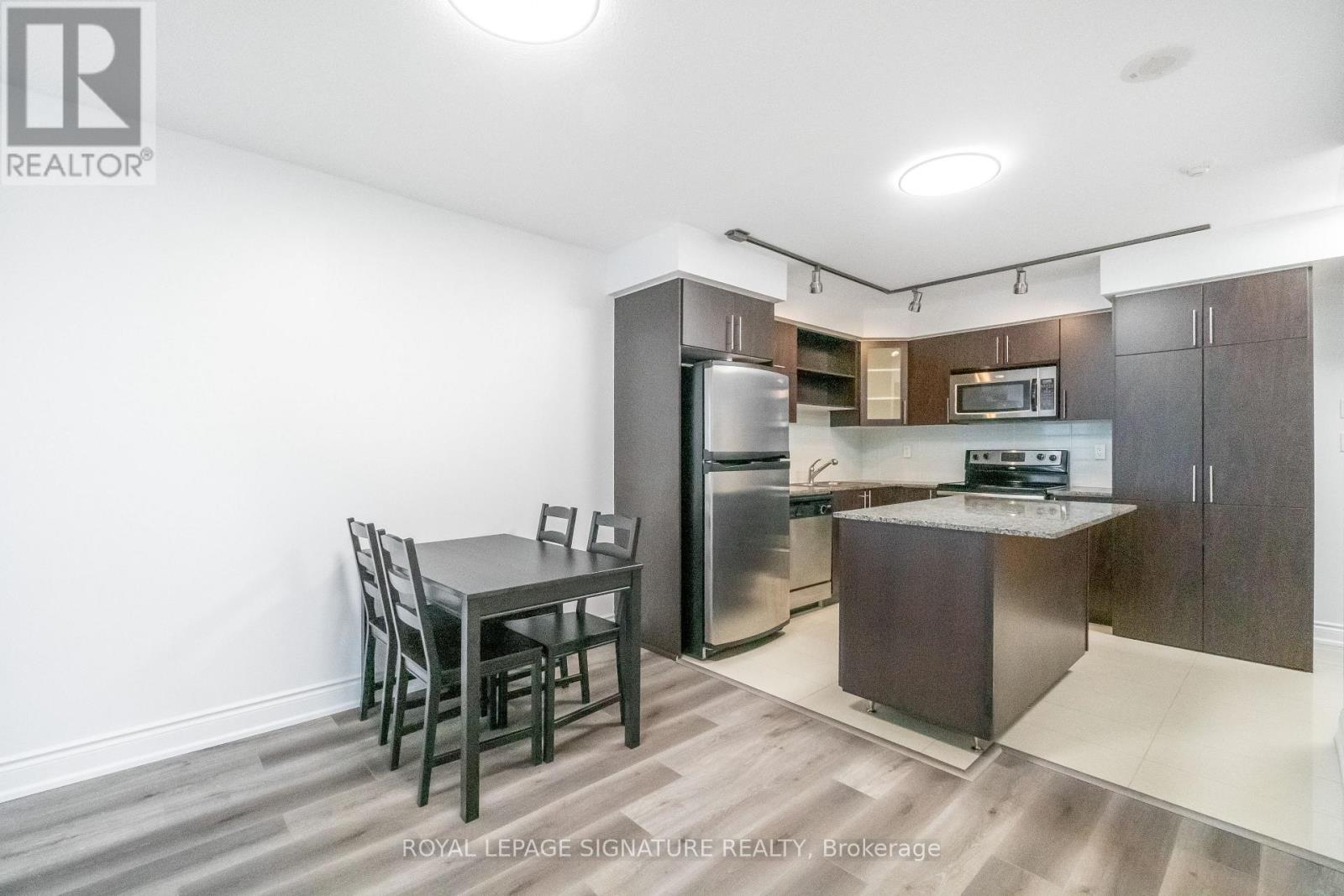 809 - 60 South Town Centre Boulevard, Markham, Ontario  L6G 0C5 - Photo 8 - N12452481