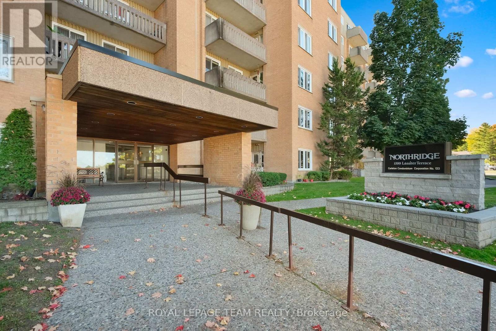 413 - 1599 Lassiter Terrace, Ottawa, Ontario  K1J 8R6 - Photo 2 - X12452628