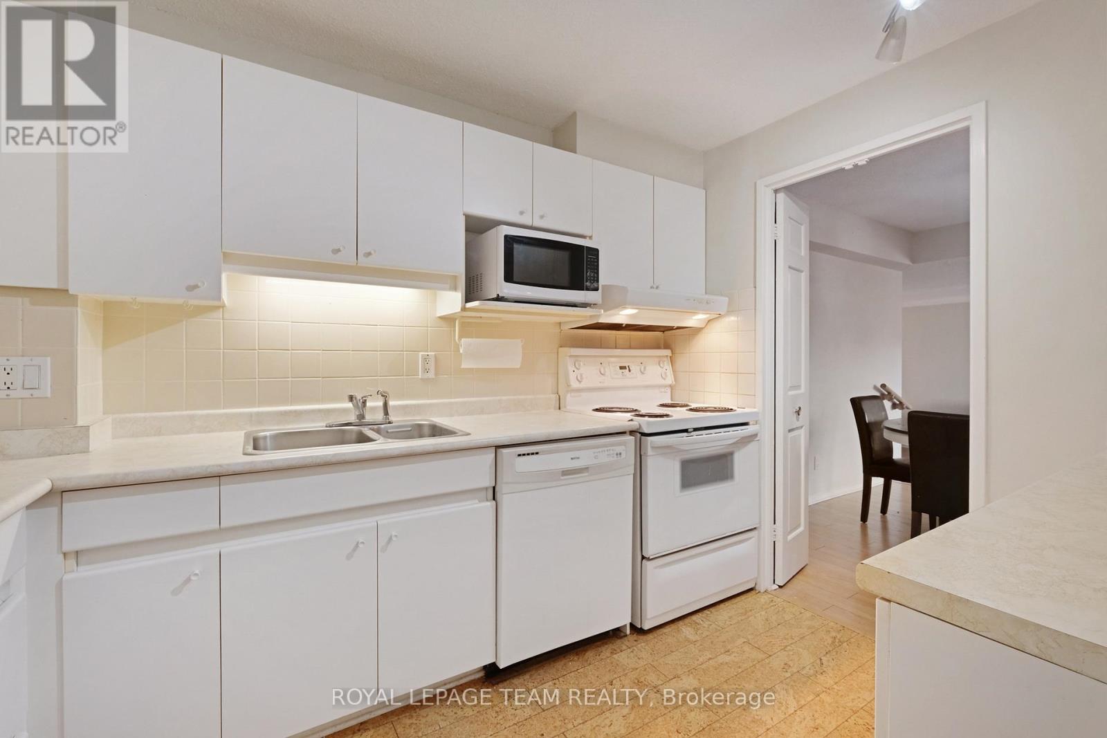 413 - 1599 Lassiter Terrace, Ottawa, Ontario  K1J 8R6 - Photo 20 - X12452628