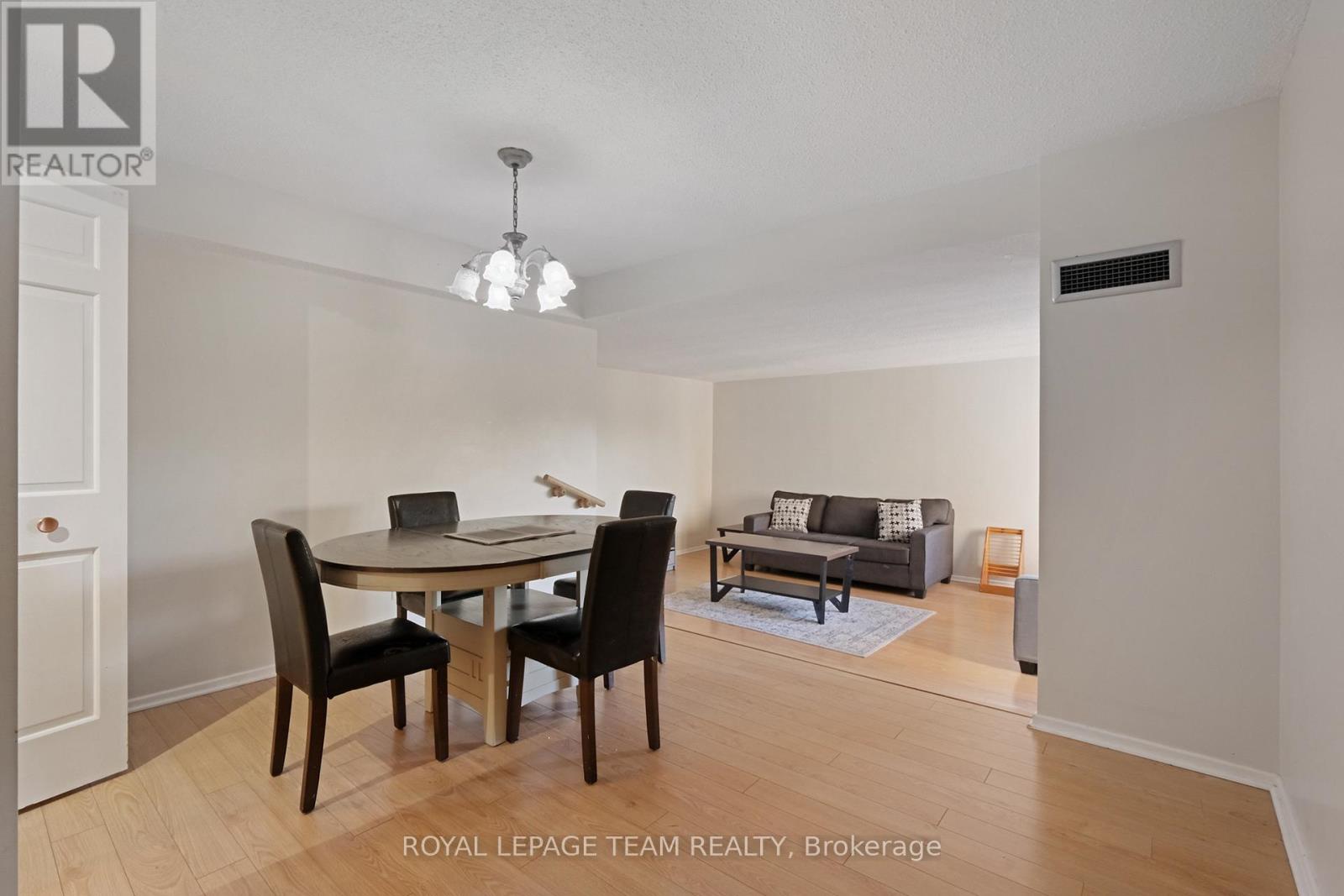 413 - 1599 Lassiter Terrace, Ottawa, Ontario  K1J 8R6 - Photo 8 - X12452628