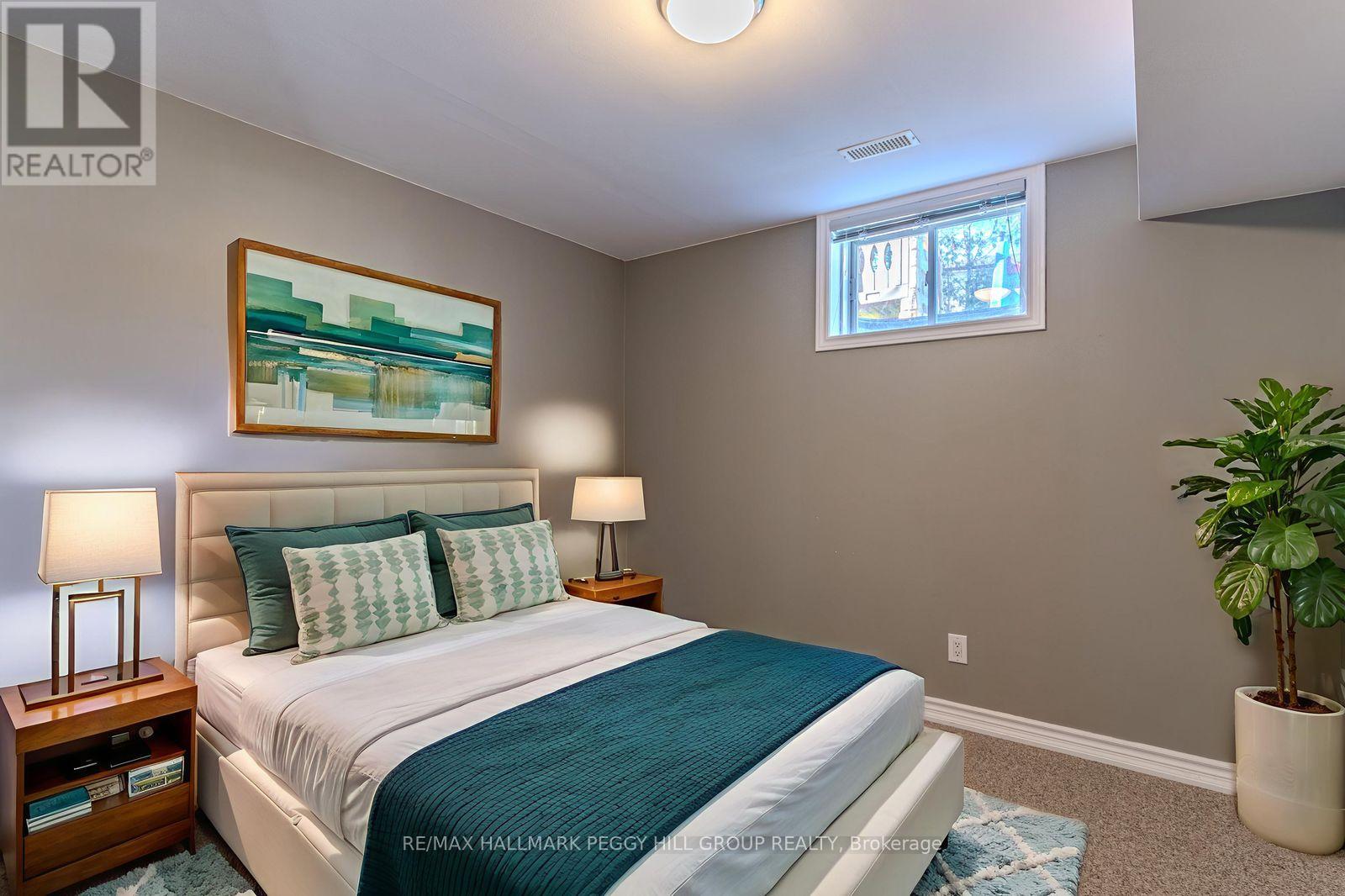 20 Rosemarie Drive, Oro-Medonte, Ontario  L0L 1T0 - Photo 21 - S12452577