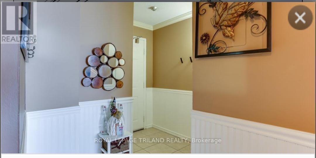 1603 - 323 Colborne Street, London East, Ontario  N6B 3N8 - Photo 2 - X12452589