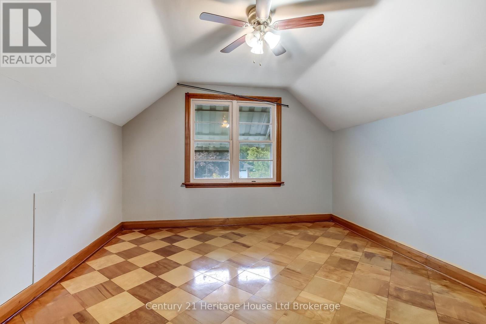 19 King Street, South-West Oxford, Ontario  N0J 1A0 - Photo 12 - X12452584