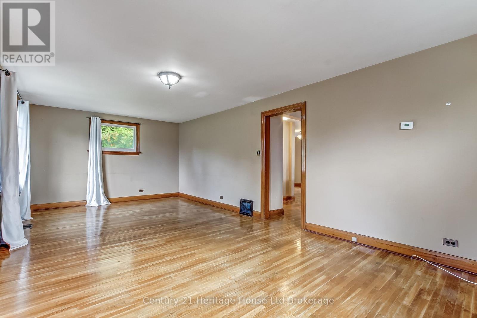 19 King Street, South-West Oxford, Ontario  N0J 1A0 - Photo 3 - X12452584