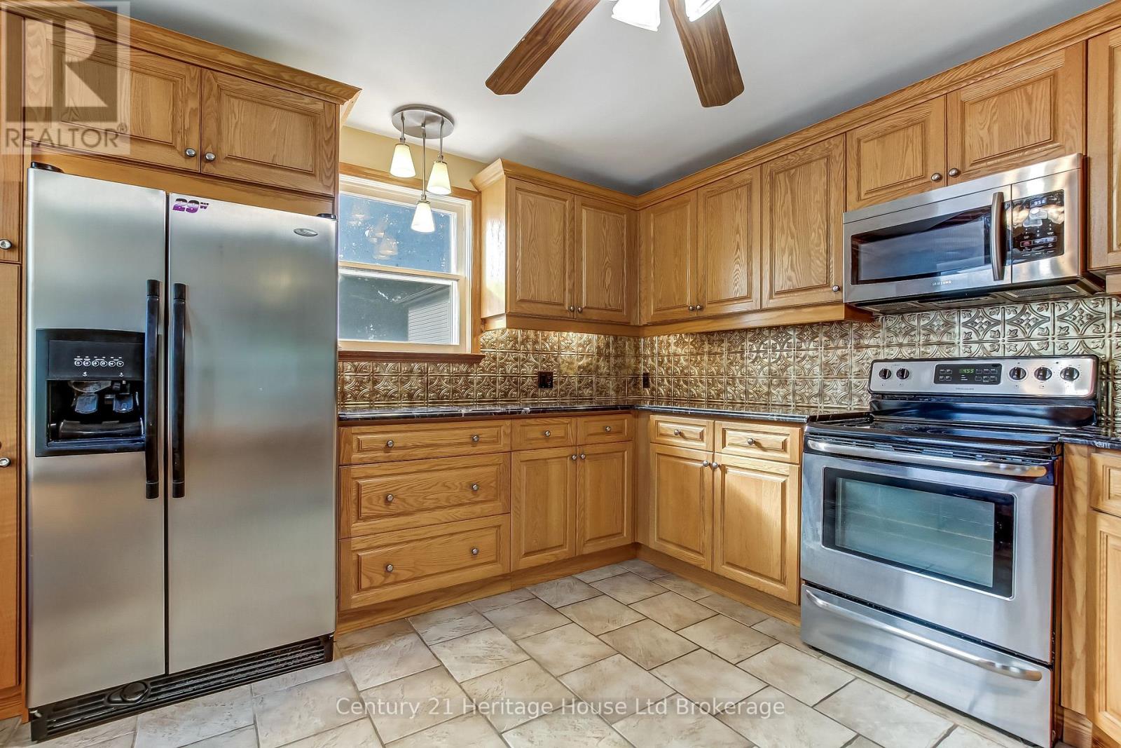 19 King Street, South-West Oxford, Ontario  N0J 1A0 - Photo 6 - X12452584