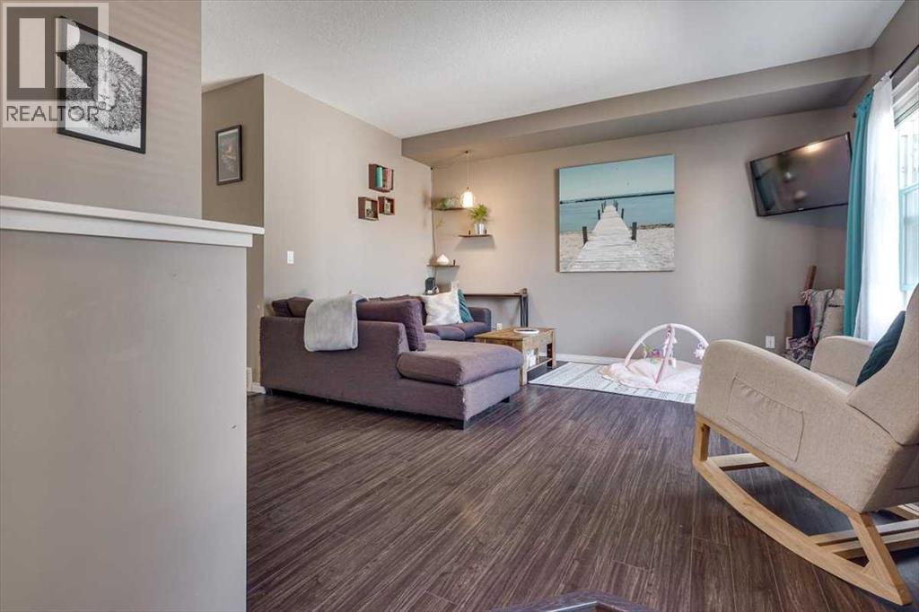 110, 50 Lucky Place, Sylvan Lake, Alberta  T4S 0E3 - Photo 4 - A2242353