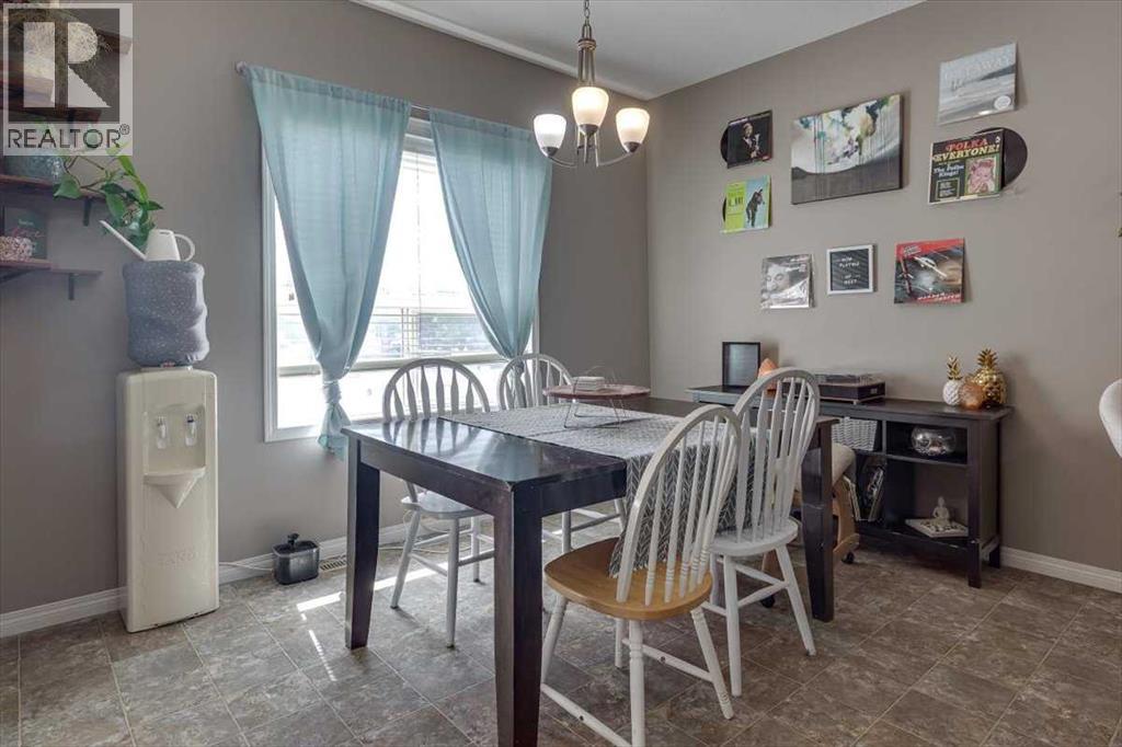 110, 50 Lucky Place, Sylvan Lake, Alberta  T4S 0E3 - Photo 12 - A2242353