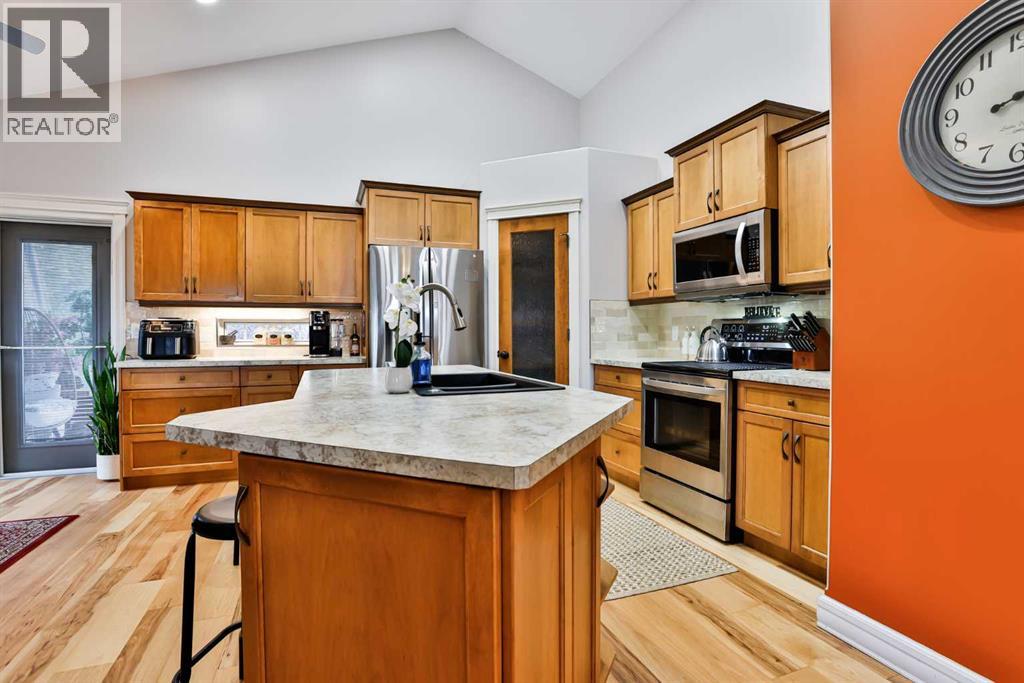 30 Riverview Crescent W, Lethbridge, Alberta  T1K 5E7 - Photo 9 - A2263036