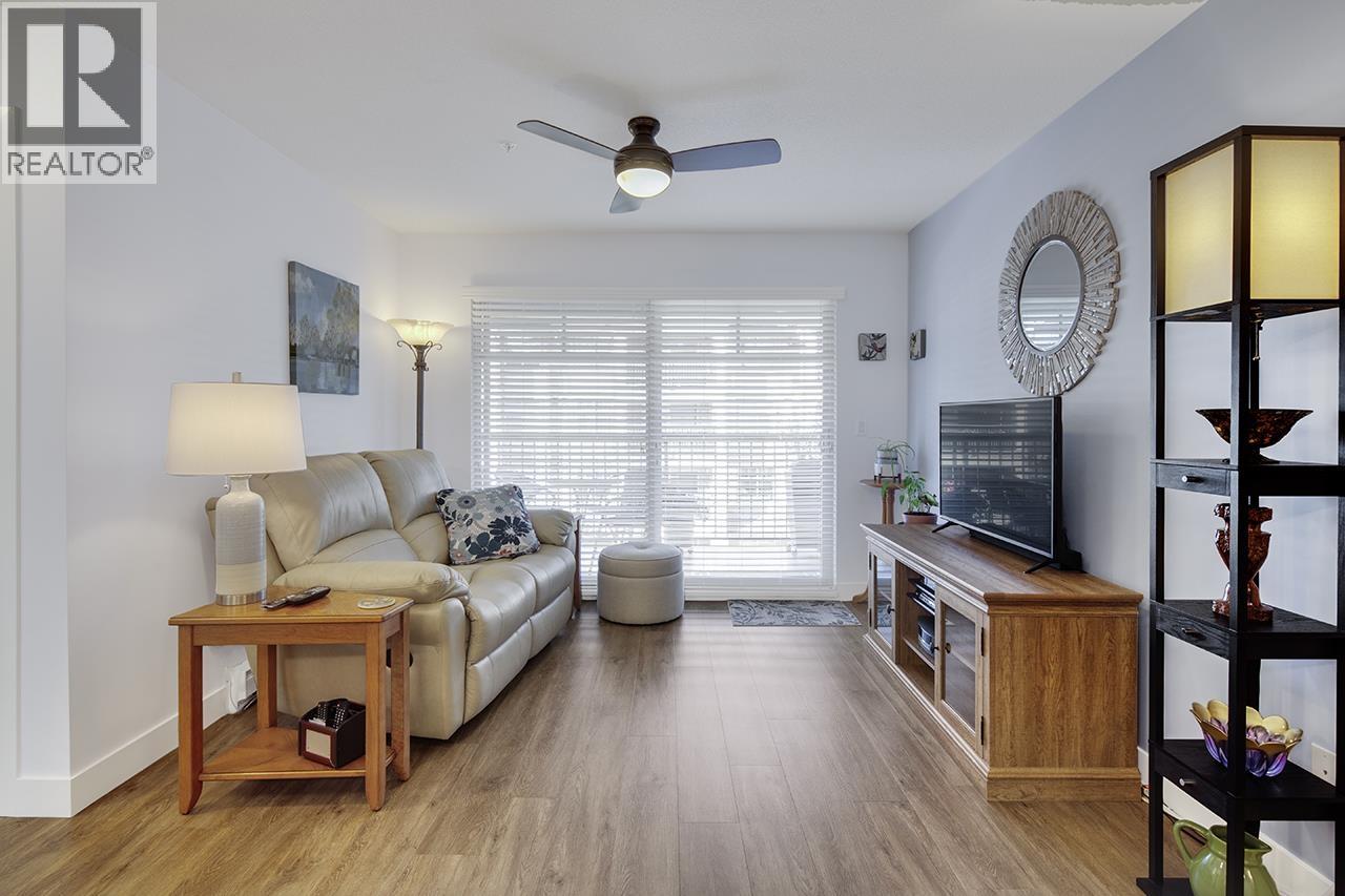 307 12248 224th Street, Maple Ridge, British Columbia  V2X 8W6 - Photo 4 - R3056753