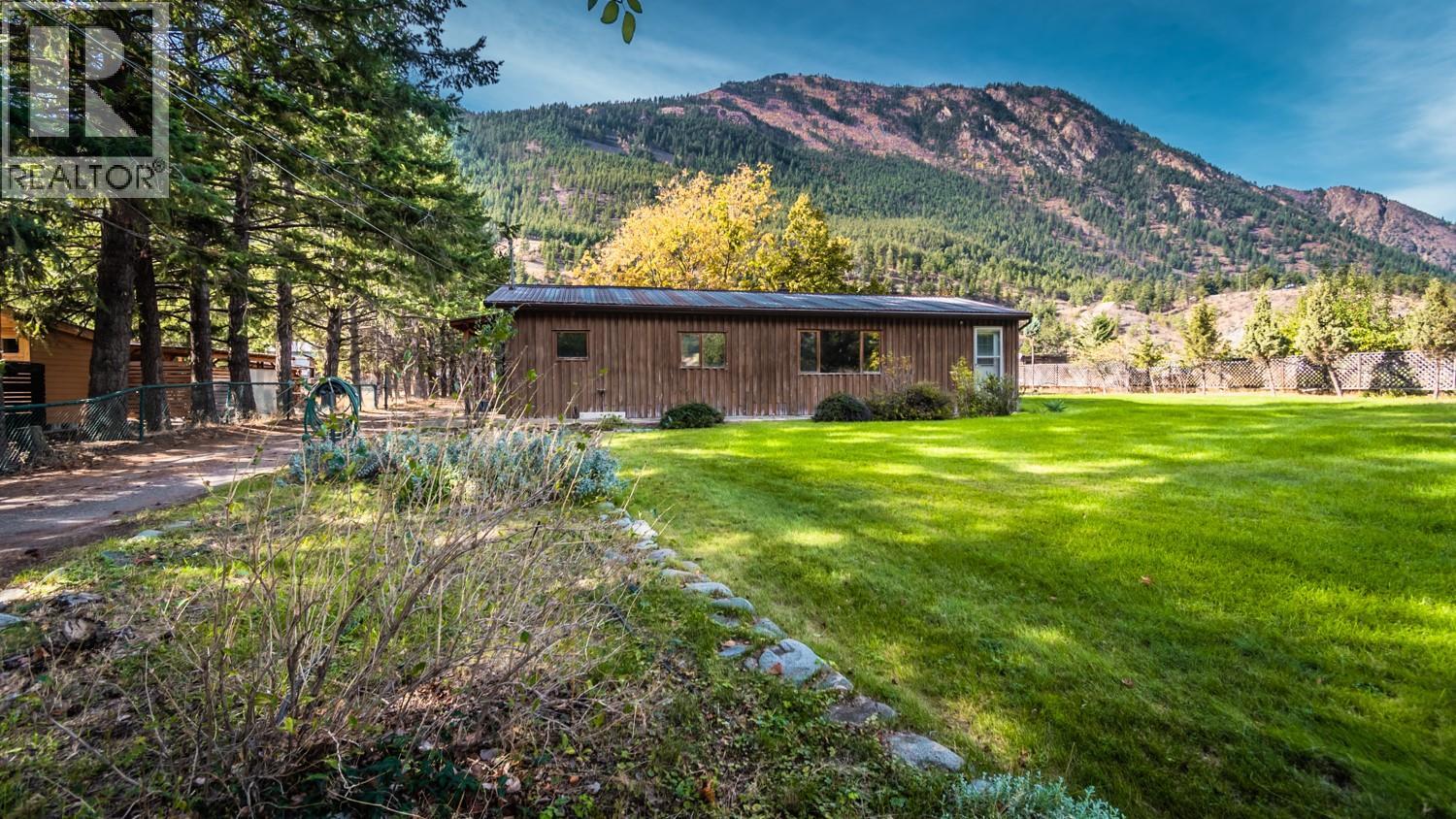 349 Reynolds Road, Lillooet, British Columbia  V0K 1V0 - Photo 1 - 10365097
