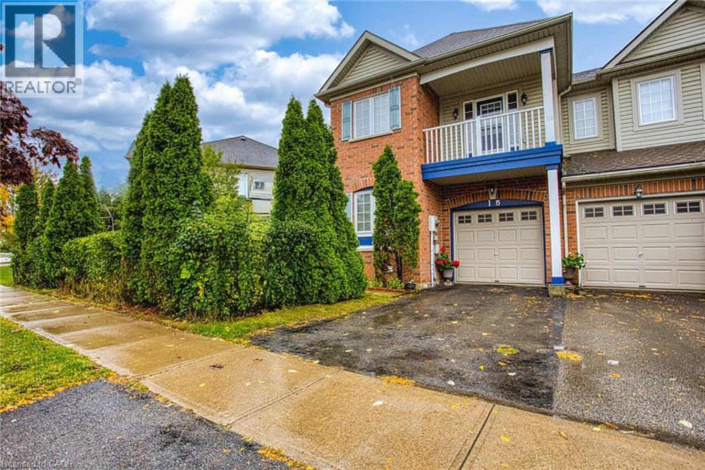 15 Chloe Street, St. Catharines, Ontario  L2P 2Y2 - Photo 1 - 40777352
